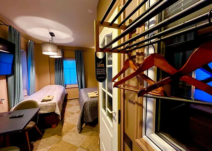 여관 Best Apartments Narva 나르바